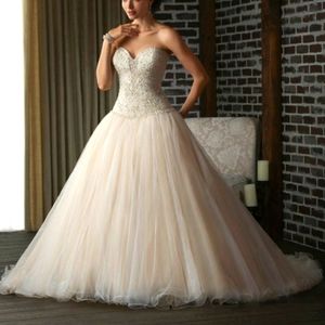Bonny Princess 6 masquerade  Quinceñera wedding Sweet Sixteen ball gown